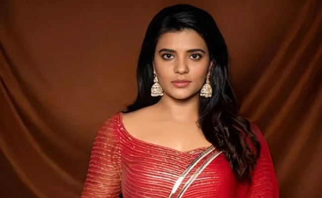 Aishwarya Rajesh Scenes Deleted From Dhruva Natchathiram - Sakshi