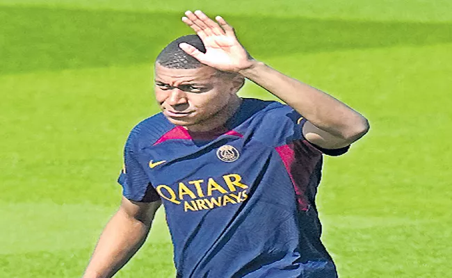 Saudi Team Makes Record Offer for Kylian Mbappe - Sakshi