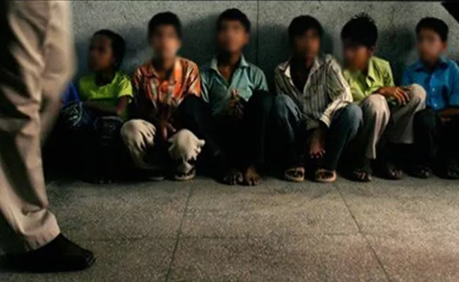 UP, Bihar, among top states in child trafficking - Sakshi