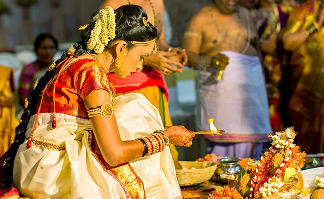 Why Gauri Puja Can Be Worshiped In The Marriage  - Sakshi