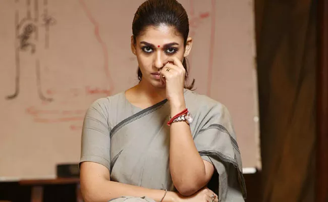 Nayanthara nods her head to work with Youtuber - Sakshi