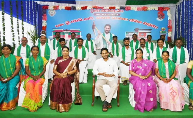 Ysr Rythu Dinotsavam: Cm Jagan Kalyana Durgam Tour Updates - Sakshi