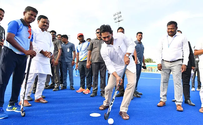 CM YS Jagan YSR District Tour Day 2 Live Updates - Sakshi