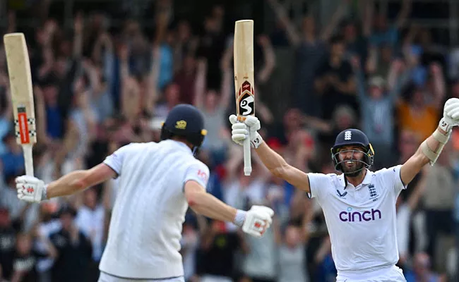 Ashes 3rd Test: England Beat Australia By 3 Wickets In A Thriller - Sakshi