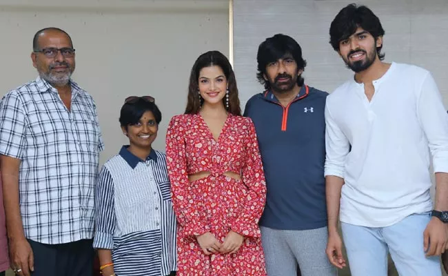 Raviteja Brother son Madhav Movie Title Mr.idiot - Sakshi