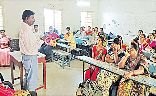 Parents teachers meeting for the welfare of children - Sakshi