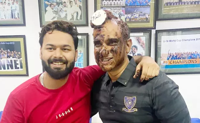 Rishabh Pant Celebrates Sitanshu Kotak Birthday: Thanks for Looking After Me - Sakshi