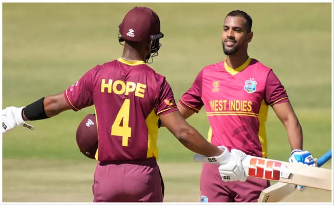 Nicholas Pooran Shows Bruises Sustained After Blows By Brandon King And Arshdeep Singh In 5th T20I - Sakshi