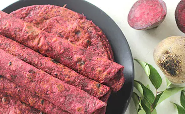 How To Make Oats Beetroot Paneer Paratha Recipe - Sakshi