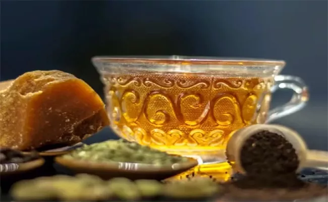 Amazing Health Benefits Of Drinking Warm Jaggery Water - Sakshi