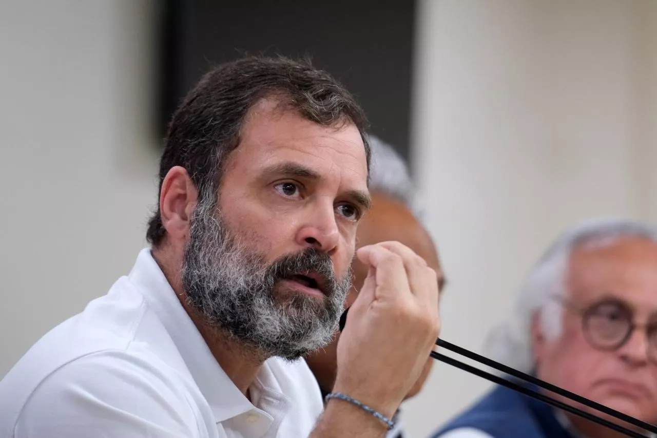 Rahul Gandhi Responded To Renaming Of Nehru Memorial Museum - Sakshi