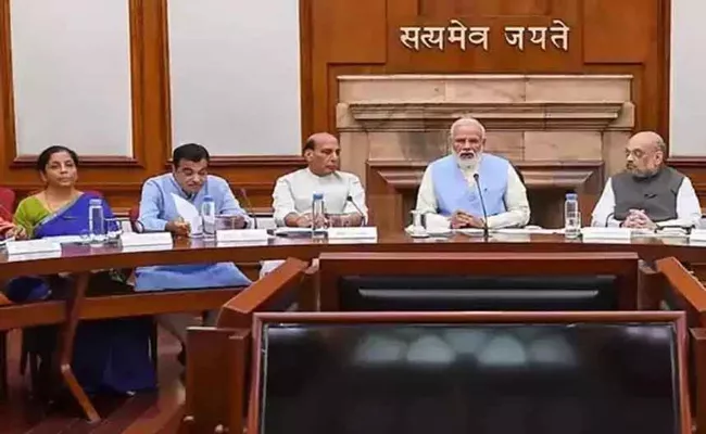 Union Cabinet Approves Rs 13,000 Crore PM Vishwakarma Scheme - Sakshi