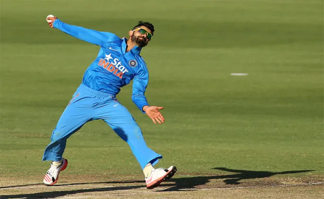 Virat Kohli Is First And Only Player Ever To Take A Wicket Off 0th Ball In Mens Internationals - Sakshi