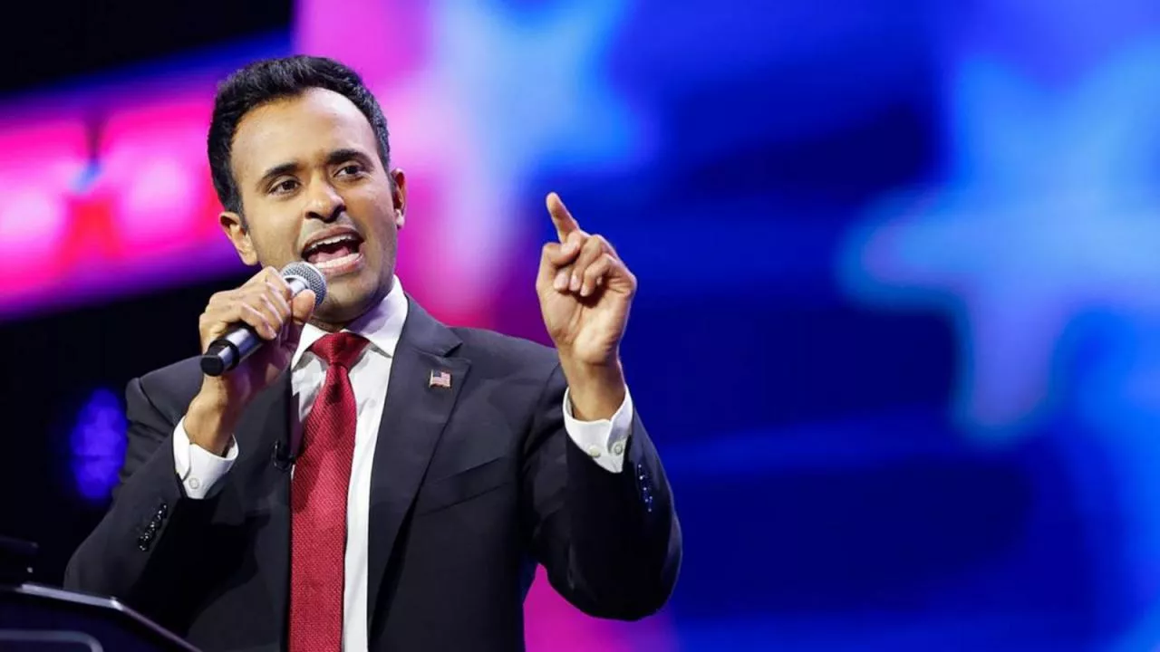 Indian US Presidential Candidate Vivek Ramaswamy Ukraine War  - Sakshi