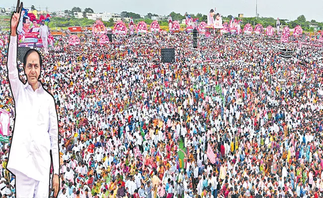 CM KCR in Suryapet Public Meeting On Aasara Pension Increase - Sakshi