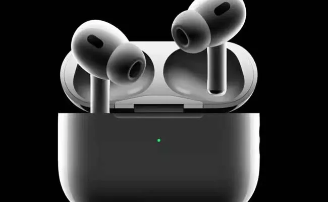 Massiv discount on Apple AirPods Pro check details - Sakshi