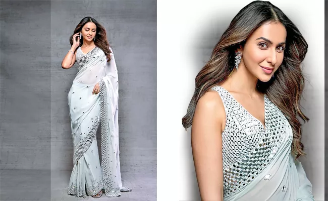 Rakul Preet Said Fashion Is Natural Process - Sakshi