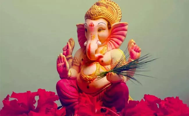 Bhagyanagar Ganesh Utsav Samithi Key Comments On Vinayaka Chavithi - Sakshi