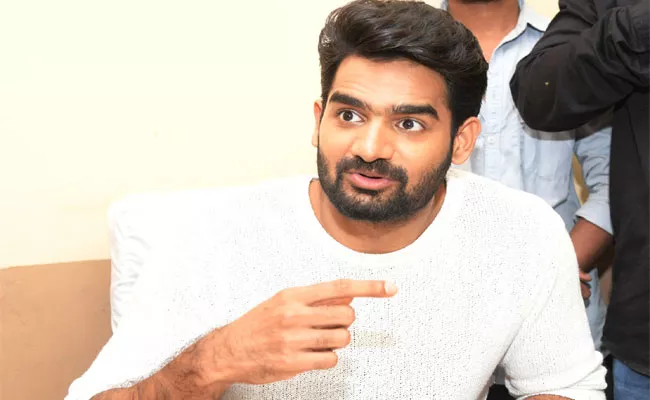 Hero Karthikeya Visits Surya Mahal Theatre in Srikakulam - Sakshi