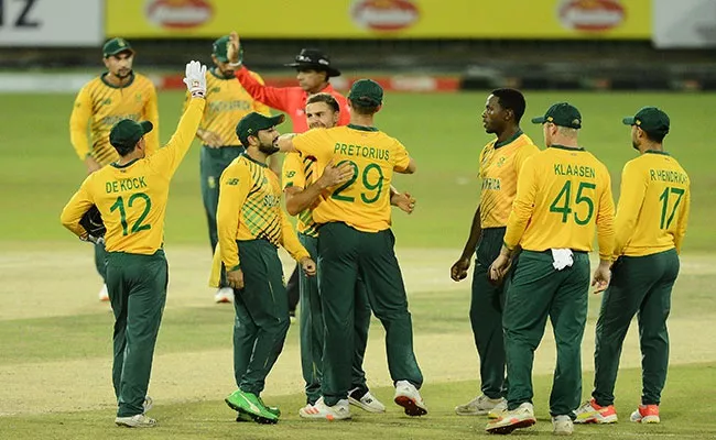 SA VS AUS 1st T20: Australia Beat South Africa By 111 Runs, Biggest Defeat For SA By Runs In T20I - Sakshi