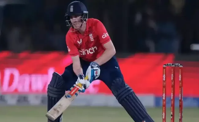 England vs New Zealand, 1st T20I: England won by 7 wkts - Sakshi