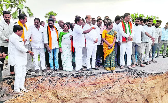 Telangana: Bandi Sanjay Visit Karimnagar District - Sakshi