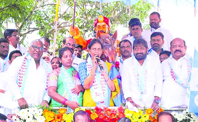 Sardar Sarvai Papanna Statue Unveiled by Minister Srinivas Goud - Sakshi