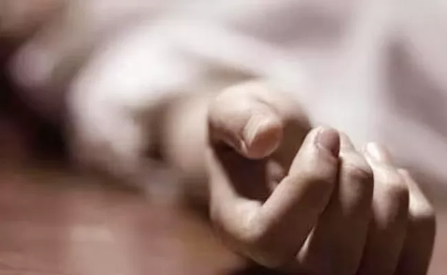 Tamil Nadu: Girl Ends Her Life Over Parents Shouting - Sakshi