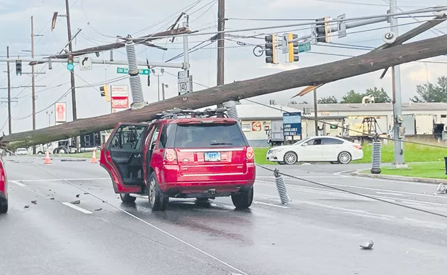 America was hit by a severe storm - Sakshi