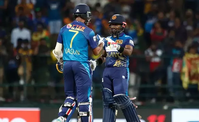 Sri Lanka have bowled out the opponents for the 11th consecutive time in ODI - Sakshi