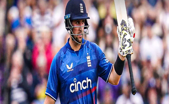 ENG VS NZ 2nd ODI: Livingstone Miss Century By 5 Runs, As England Score 226 - Sakshi