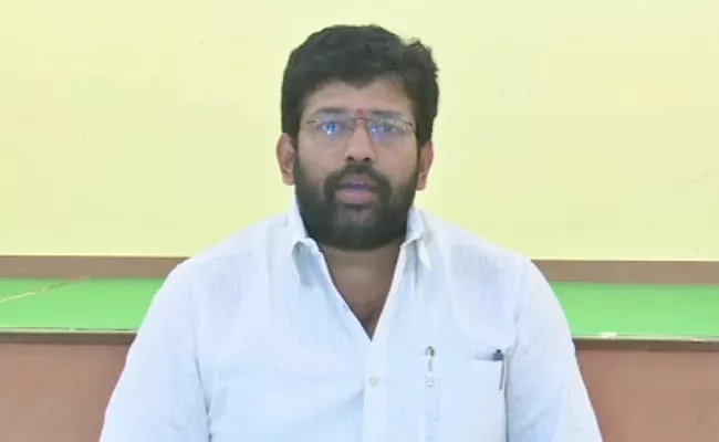 Ysrcp Mla Jakkampudi Raja Fires On Pawan Kalyan - Sakshi