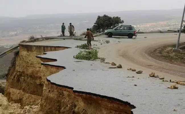 Libyan city buries thousands in mass graves after flood - Sakshi