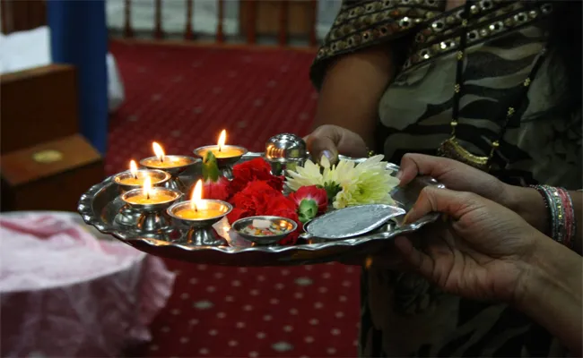 Mangala Harati Song For Ganesh Pooja - Sakshi