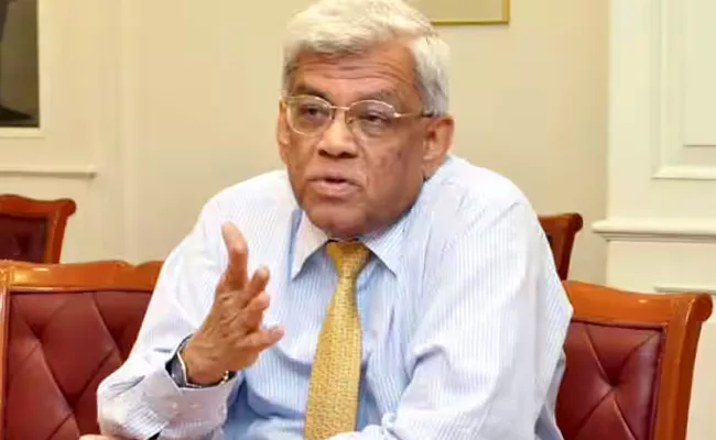 market investments check what Deepak Parekh says against misinformation - Sakshi