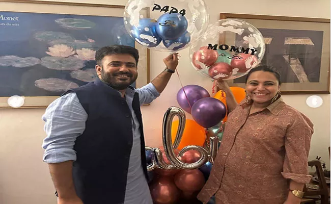 Bollywood Actress Swara Bhasker baby shower with Fahad Ahmad - Sakshi