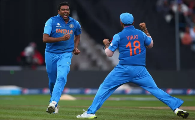 Arjuna Ranatunga backs Ravichandran Ashwin to be in Indias World Cup squad - Sakshi