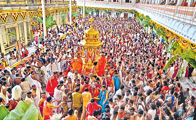 Central worship of Sri Raghavendra - Sakshi