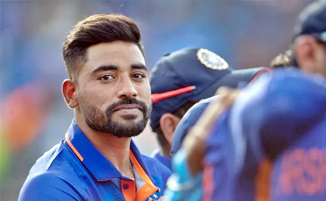 Miss You Pappa Mohammed Siraj Shares Heartfelt Instagram Story for Late Father After Becoming No 1 Ranked - Sakshi