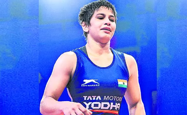 Antim Won a bronze medal in the World Wrestling Championship - Sakshi