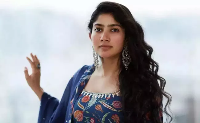 Sai pallavi Respond Her Marriage Photo - Sakshi