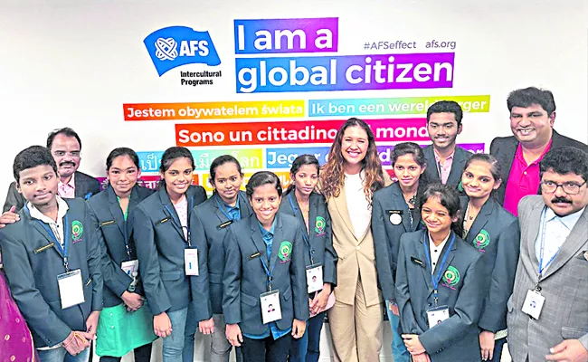 Andhra Pradesh students at UNO International Youth Conference - Sakshi