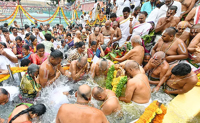 Tirumala Salakatla Brahmotsavam 2023: Chakra Snanam Updates - Sakshi