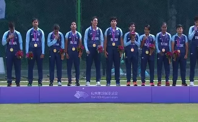 Asian Games 2023: India beat Sri Lanka by 19 runs to win gold medal - Sakshi