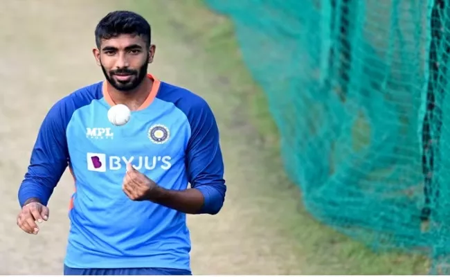 Jasprit Bumrah has left for Mumbai to attend the birth of his first child: Reports - Sakshi