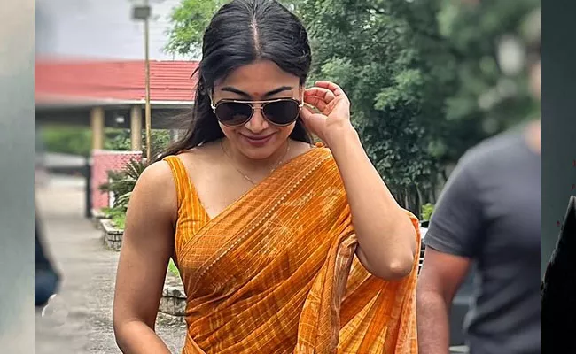 Rashmika Mandanna Attended Her Assistant wedding Video Goes Viral - Sakshi