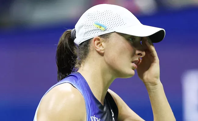  US Open 2023 World No 1 Iga Swiatek Crashes Out Of Grand Slam Tourney - Sakshi