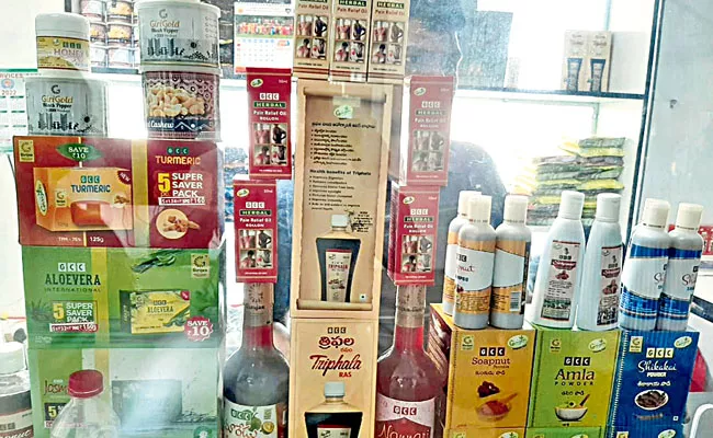 Tribal products at airports - Sakshi