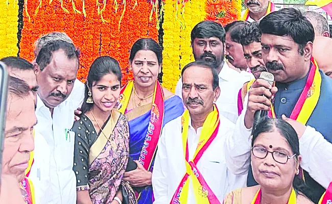 MLA Etela Rajender Challenge To CM KCR - Sakshi