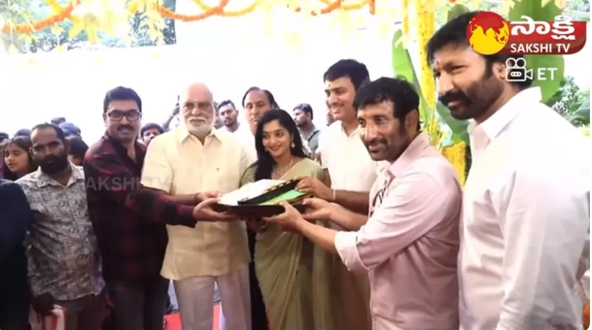 Director Srinu Vaitla And Gopichand New Movie Opening Ceremony